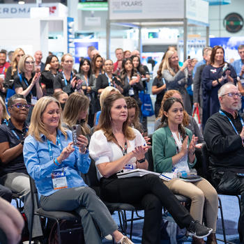 overflow audience for Women in Glass and Fenestration panel at GlassBuild